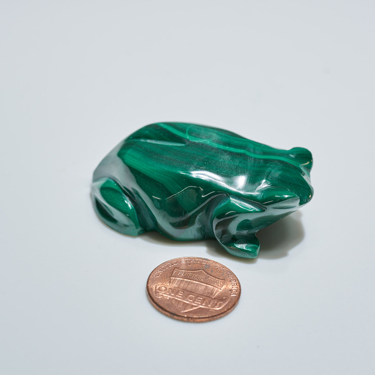 0.12 lb Carved Malachite Frog