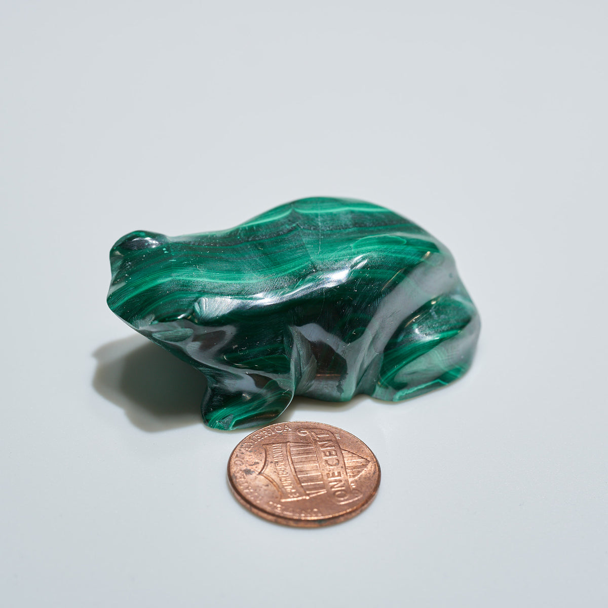 0.13 lb Carved Malachite Frog