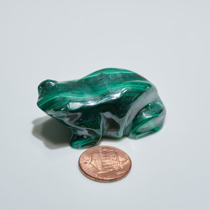 0.13 lb Carved Malachite Frog