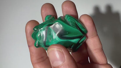 0.18 LB Carved Malachite Frog