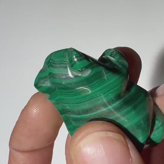 0.12 LB Carved Malachite Frog