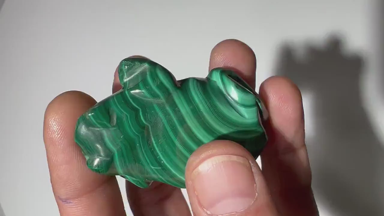 0.15 LB Carved Malachite Frog